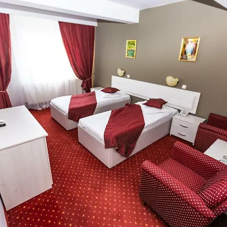 Hotel Miraj - Restaurant & Sauna & Biliard Poiana Brasov