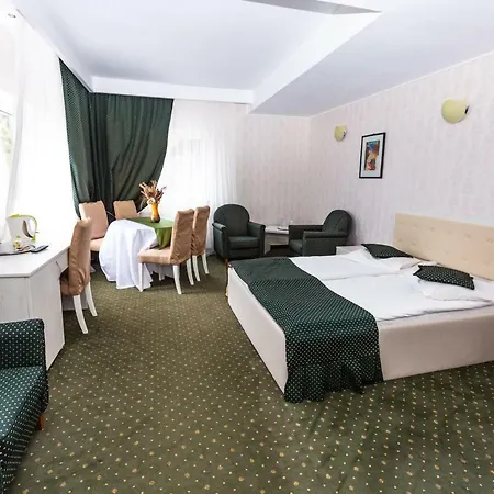 Miraj - Restaurant & Sauna & Biliard Hotel